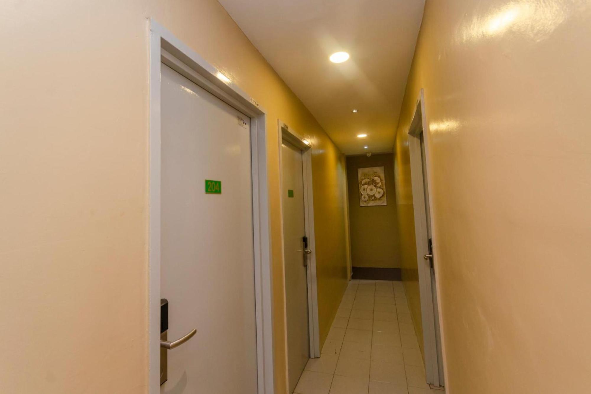 Skudai Hotel Ngoại thất bức ảnh