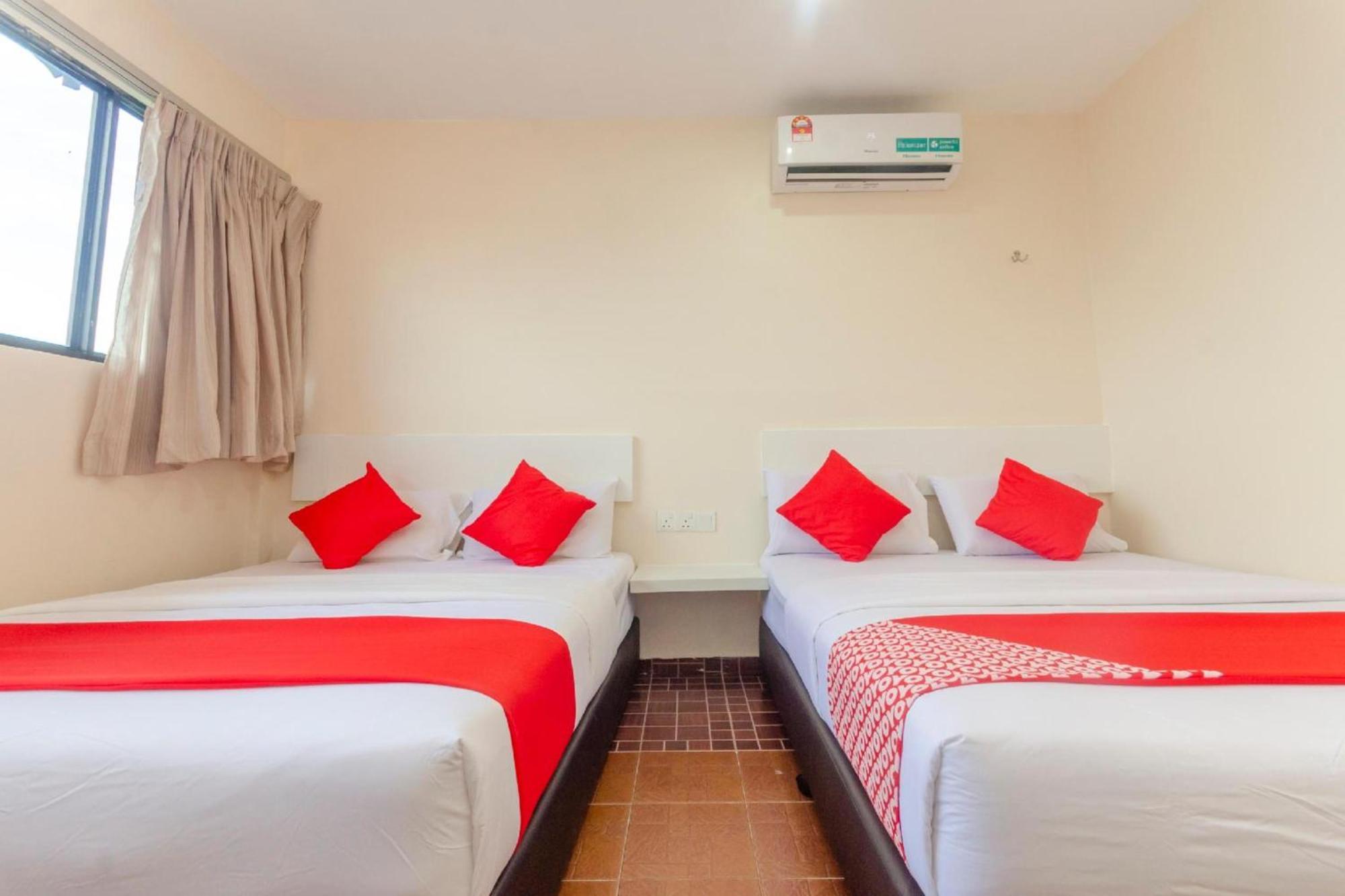 Skudai Hotel Ngoại thất bức ảnh