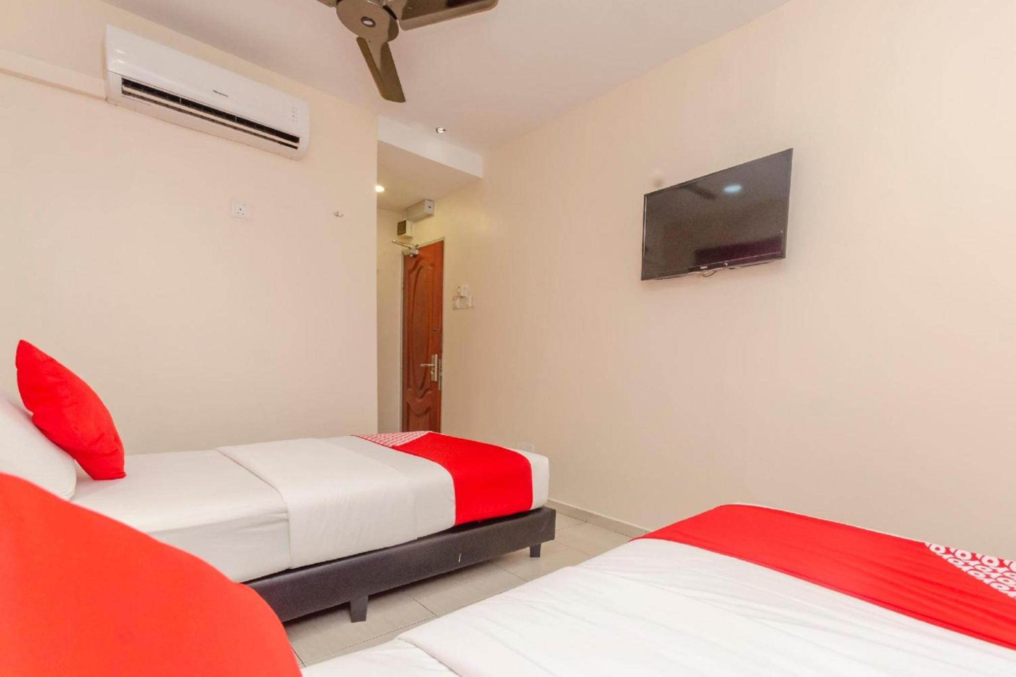 Skudai Hotel Ngoại thất bức ảnh