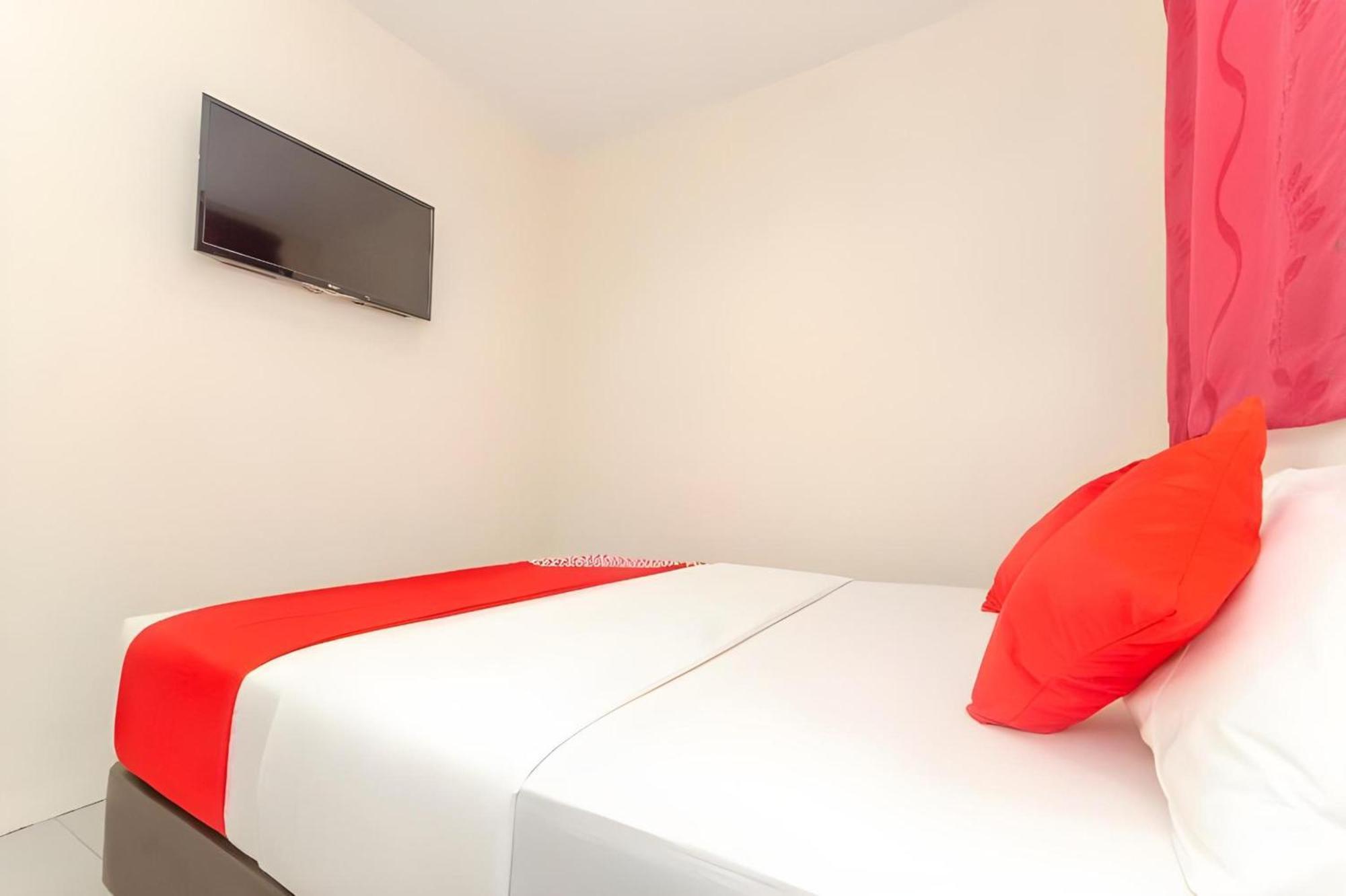 Skudai Hotel Ngoại thất bức ảnh