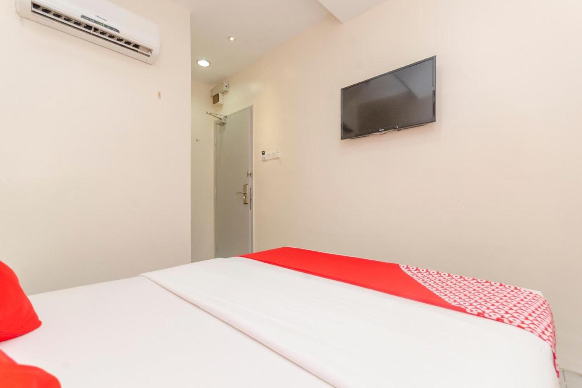 Skudai Hotel Ngoại thất bức ảnh