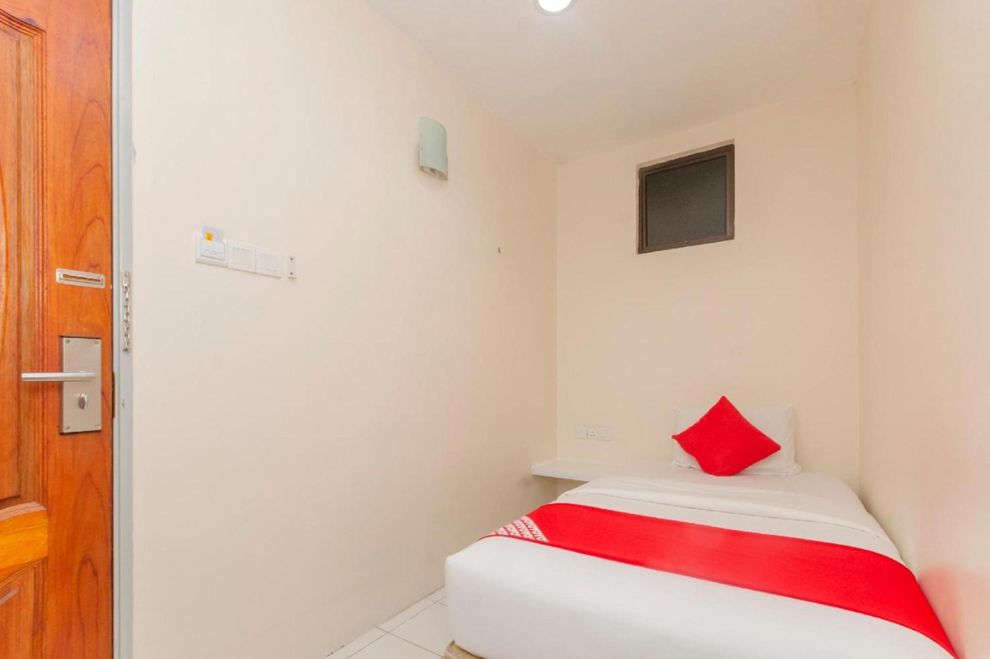 Skudai Hotel Ngoại thất bức ảnh