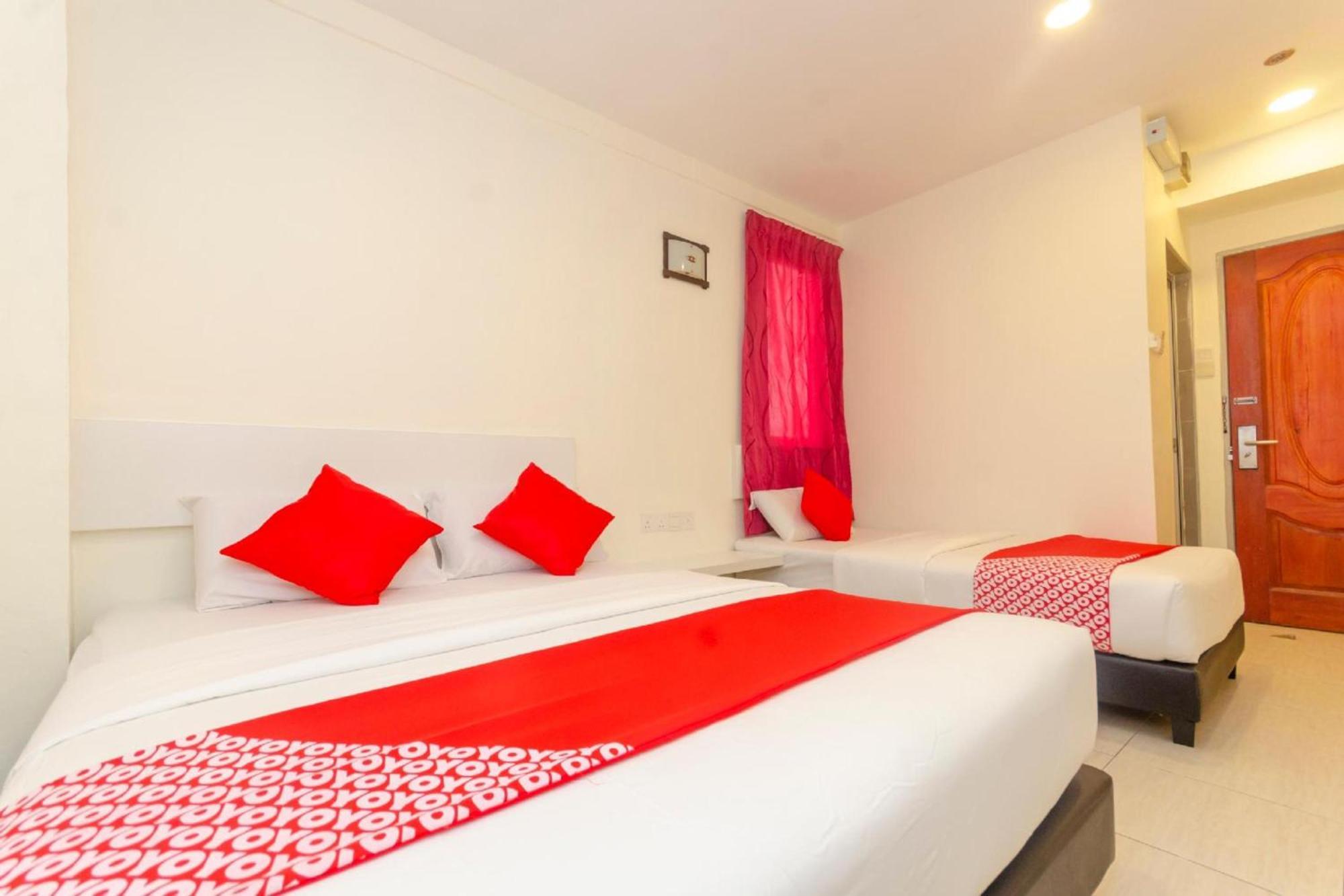 Skudai Hotel Ngoại thất bức ảnh