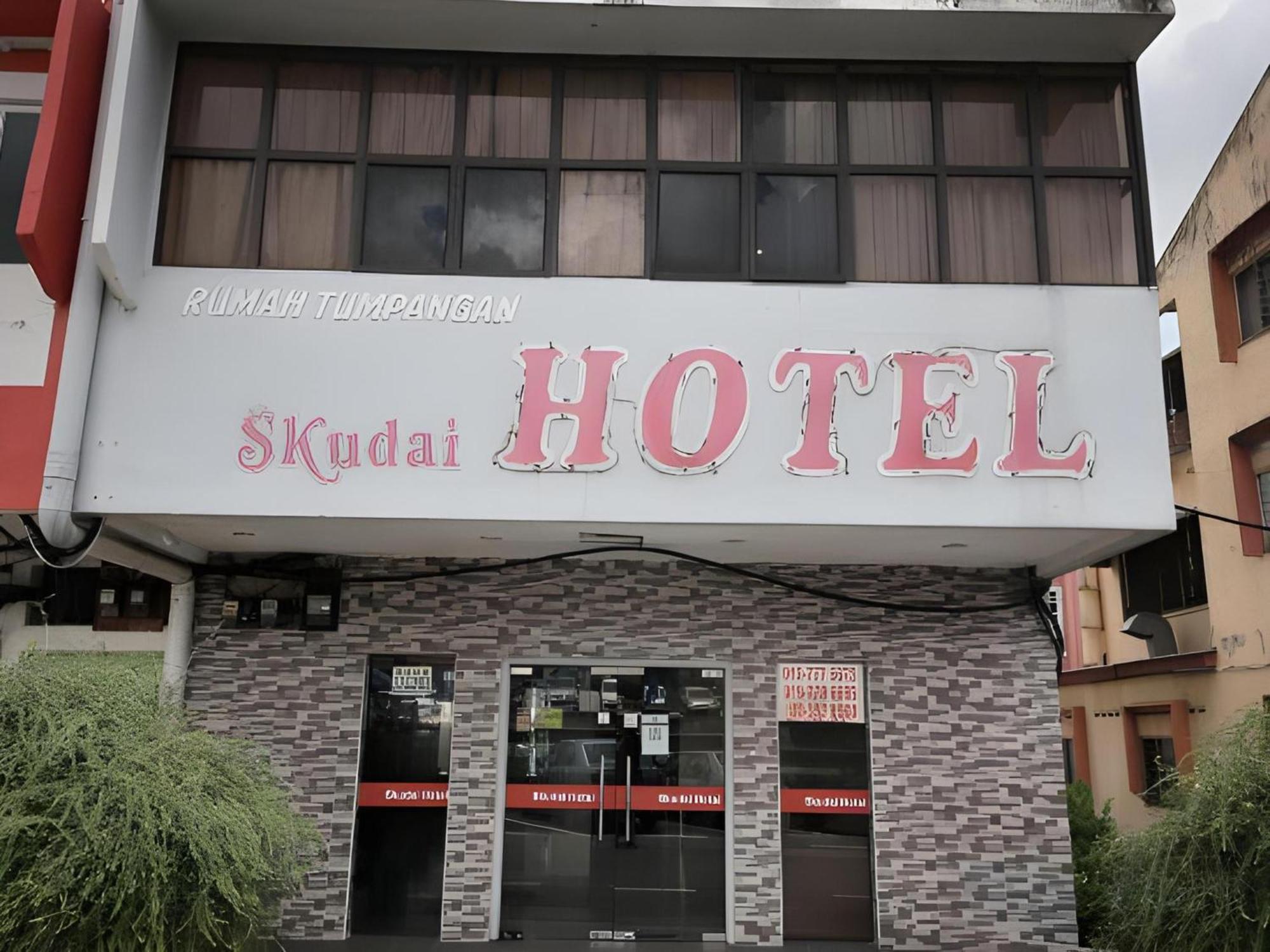 Skudai Hotel Ngoại thất bức ảnh